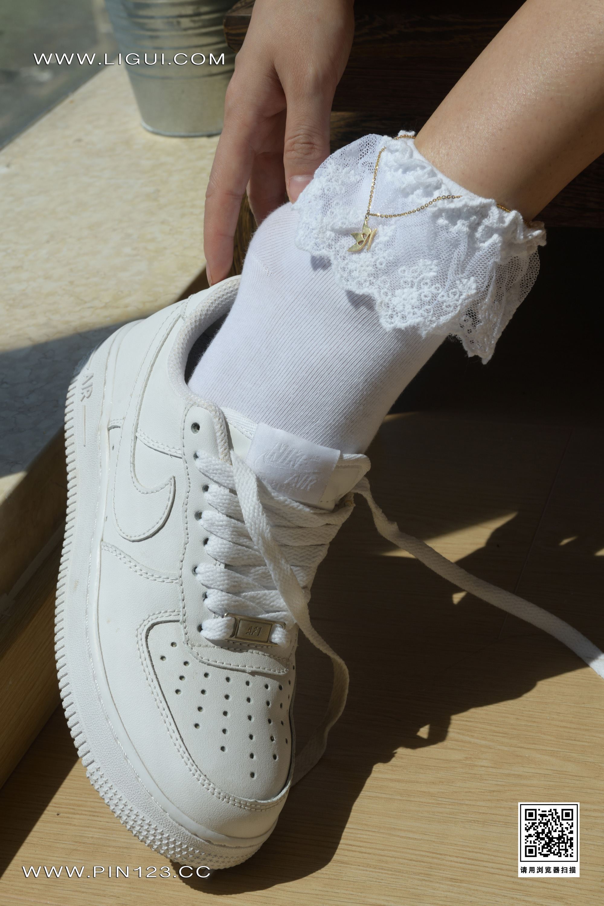 Ligui丽柜 2022.10.24 足下生辉 汐汐